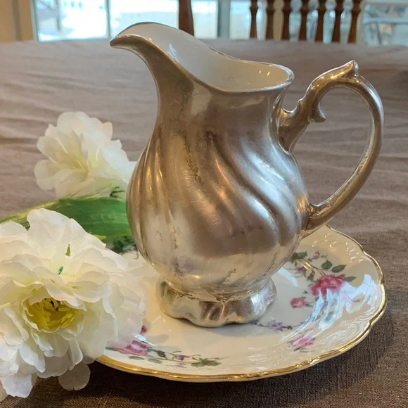 Elegant Silver Pitcher - Picture 1 of 7